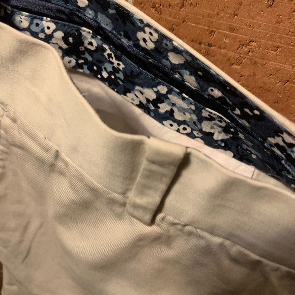 H&M chino shorts light beige sz 36R - Picture 2 of 3